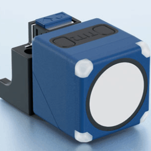 cube-340/FFIU Microsonic "Cube" Ultrasonic Sensor, 350 - 5000 mm range, adjustable 5 position sensing head, 2 x Push-Pull outputs, 1 x analog, IO-Link